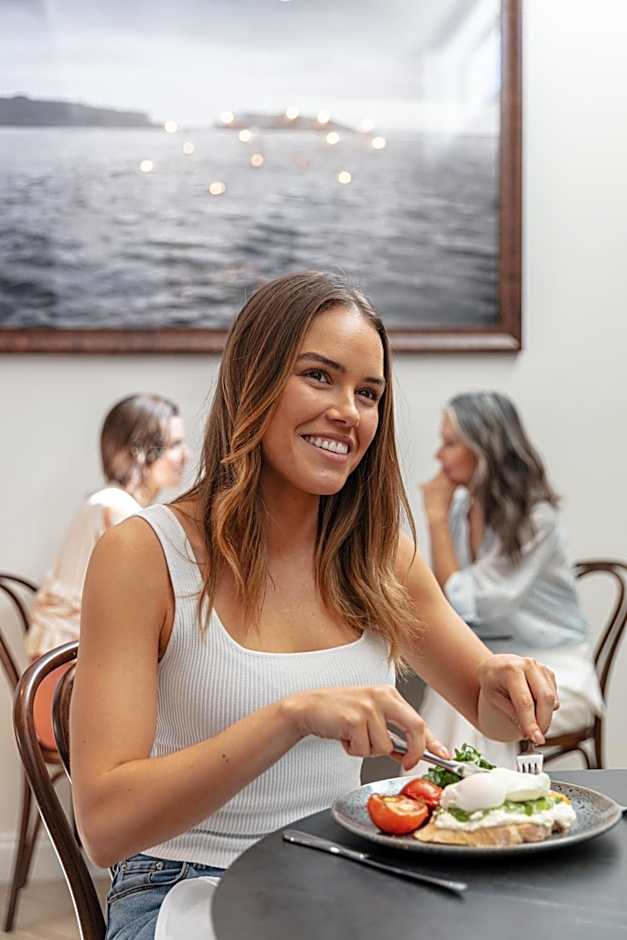 Deep Blue Hotel & Hot Springs