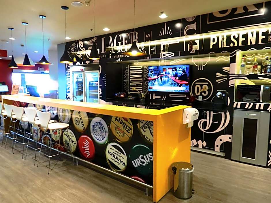 Ibis Joinville