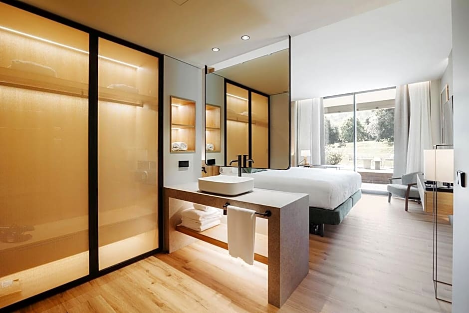 Hotel Món Sant Benet