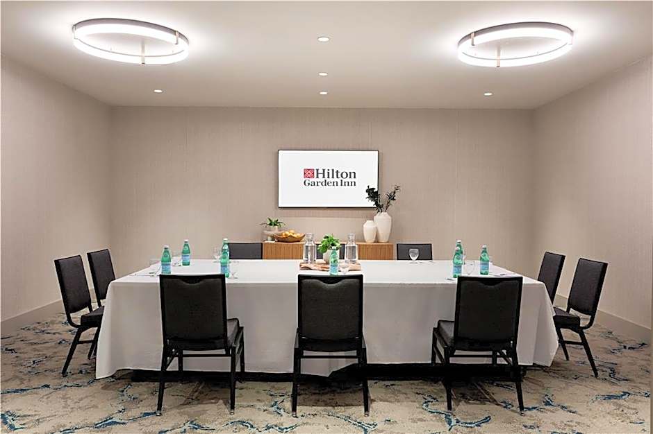 Hilton Garden Inn LAX Los Angeles Airport