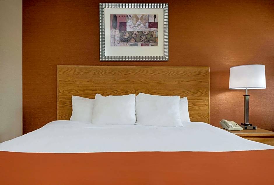 Days Inn by Wyndham Columbus Fairgrounds