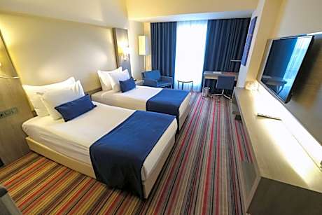 Twin Room - Non-Smoking