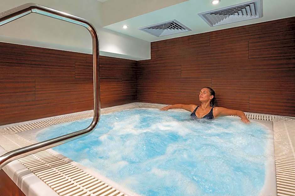 Urban Hotel Aix-les-Bains, BW Signature Collection