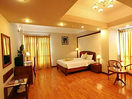 Nha Khach Quoc Hoi Ho Chi Minh