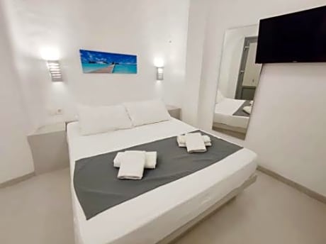 Fira Getaway