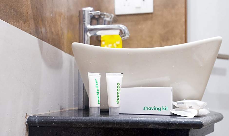 Treebo Amber International