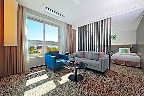 Suite with Sea View