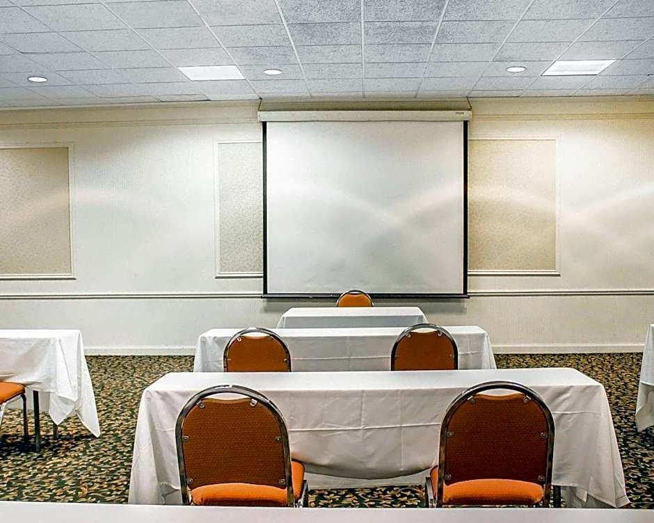 Quality Inn Rhinelander