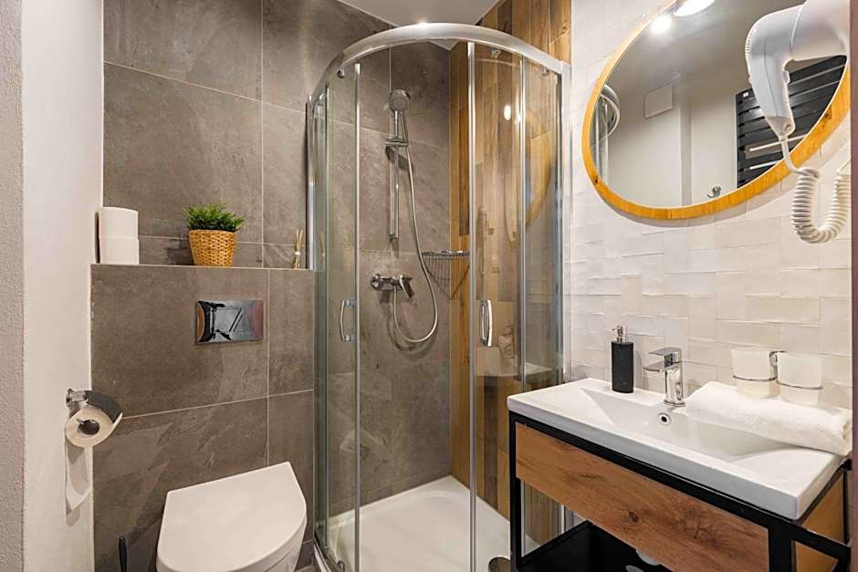 Aparthotel Pod Stokiem z sauną i jacuzzi - szczyrkapartamenty