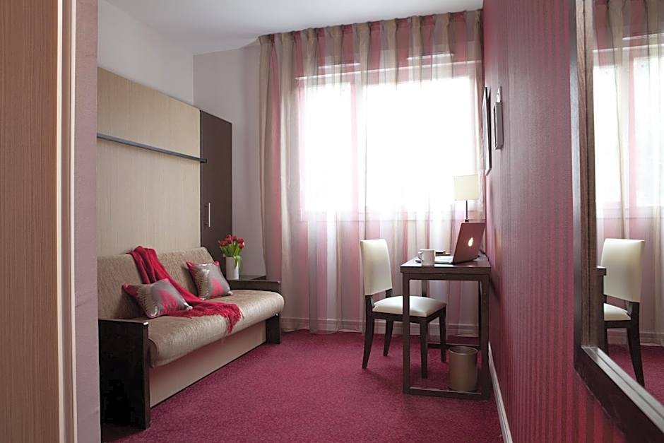 The Originals Residence KOSY appart'hôtels - Les Cèdres