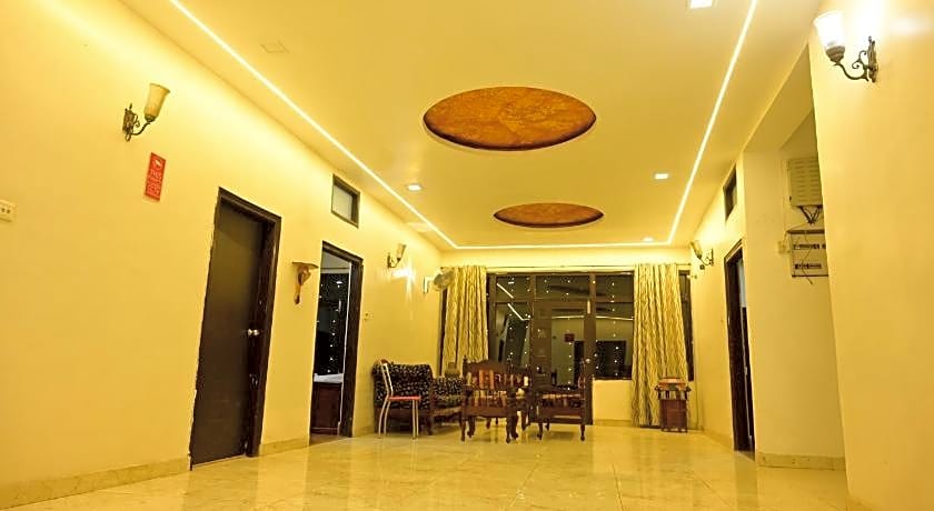 Hotel Ganga Monastery