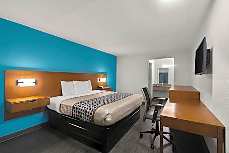 King Room - Non Smoking