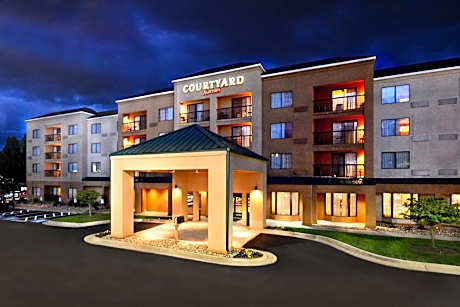 Courtyard by Marriott Beckley