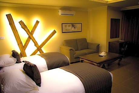 Club Twin Room