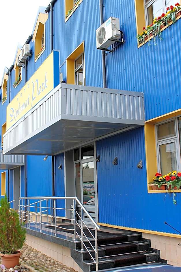 Hotel Diplomat Park