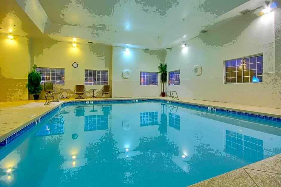 Holiday Inn & Suites Albuquerque Airport By IHG