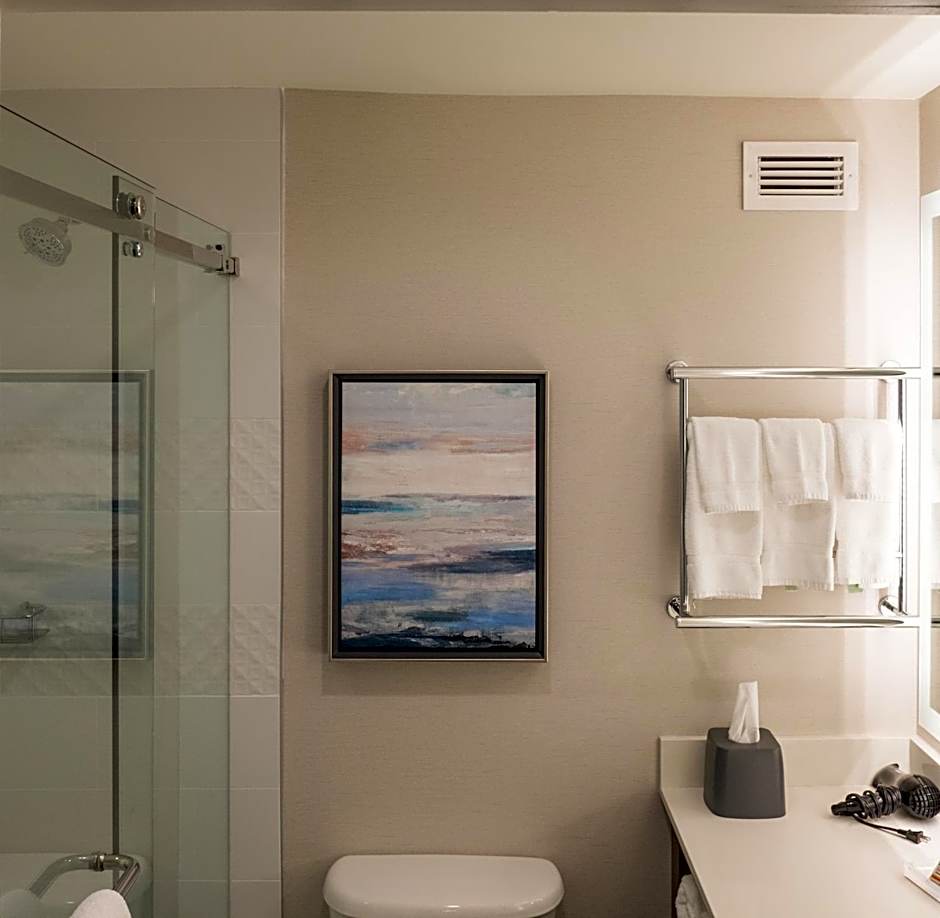 Holiday Inn & Suites Vancouver Downtown By IHG