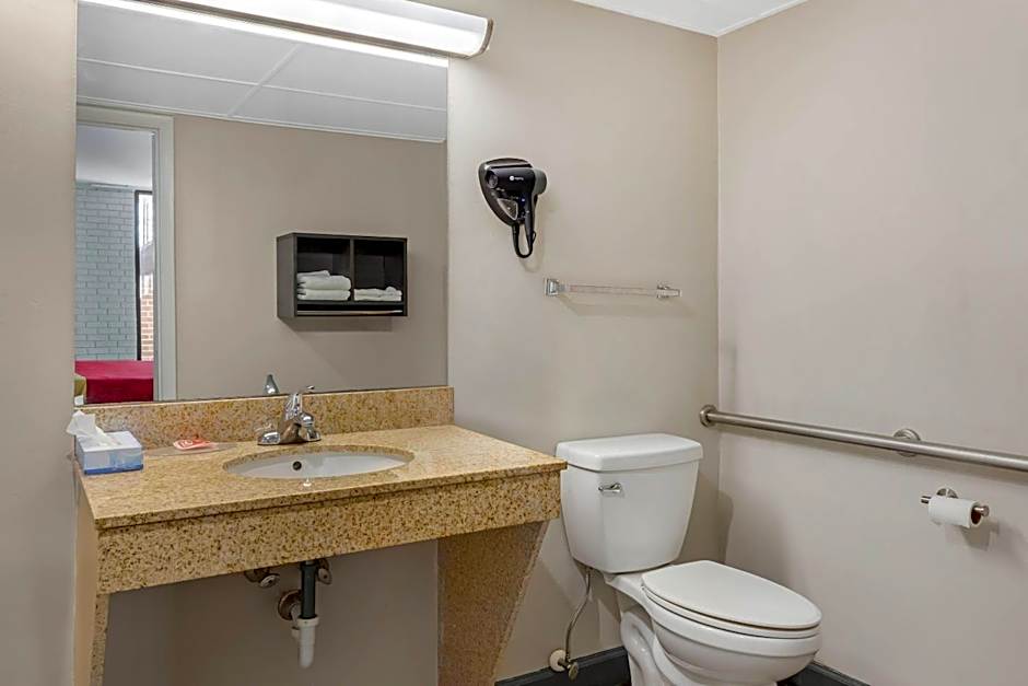 Econo Lodge Creedmoor - Butner