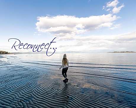 Tigh-Na-Mara Seaside Spa Resort