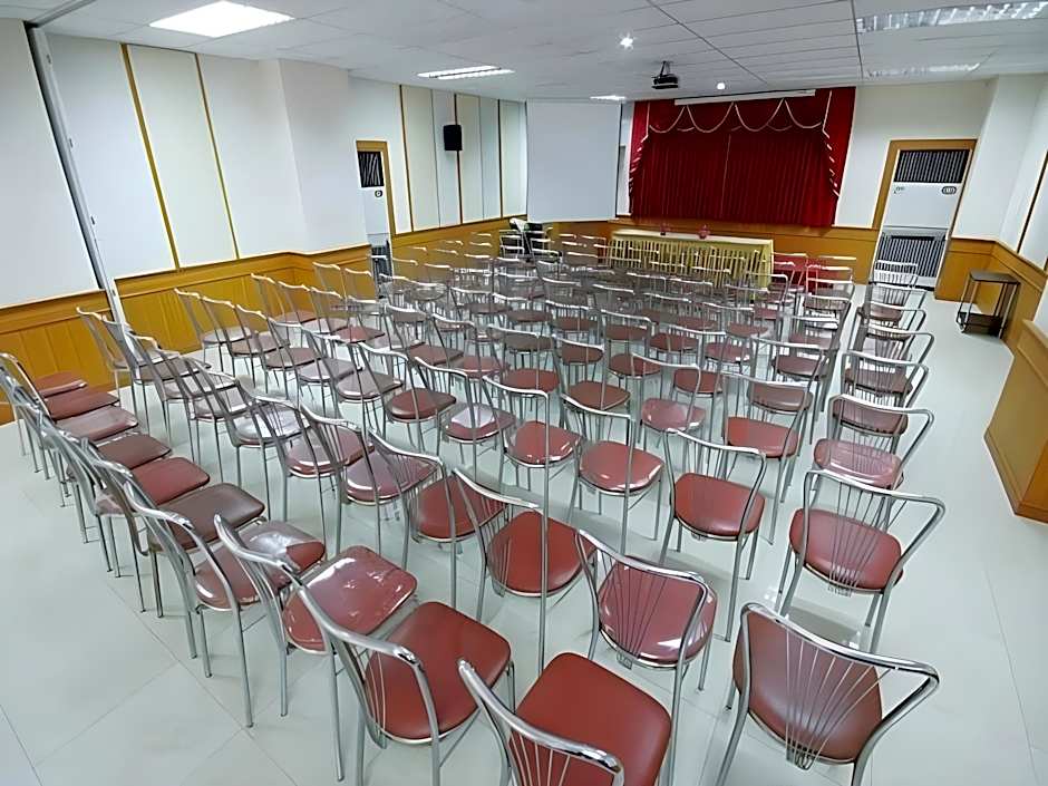 P.A. Place Hotel