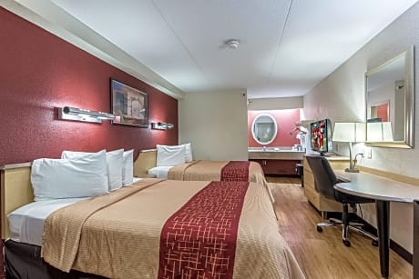 Deluxe Two Beds
