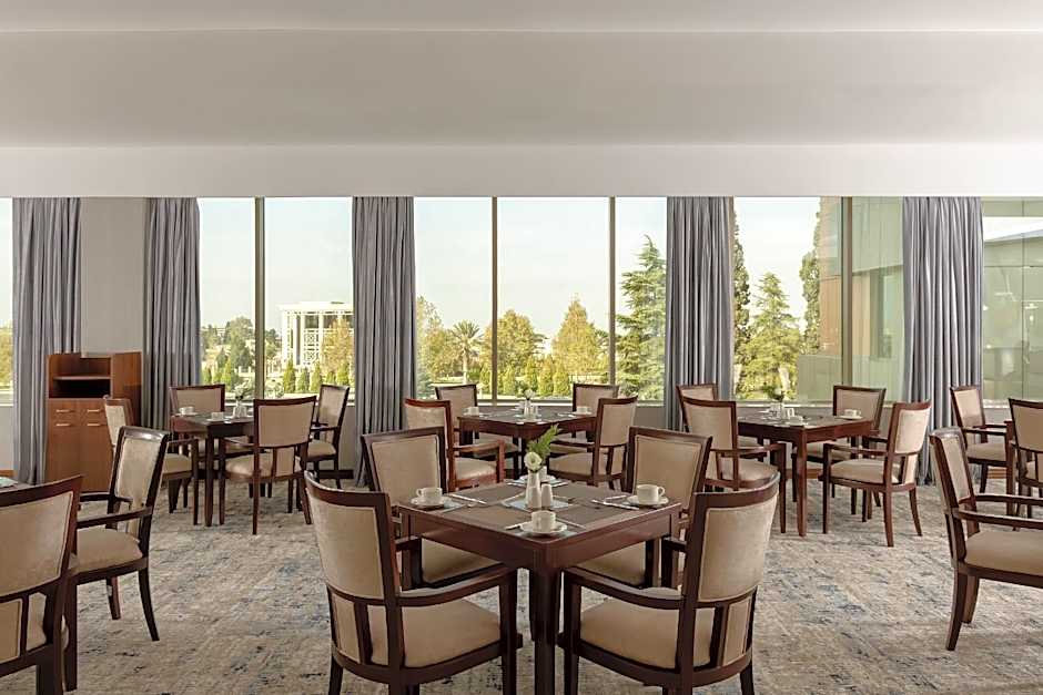 Ramada Plaza by Wyndham Gence