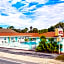 Sun Island Motel