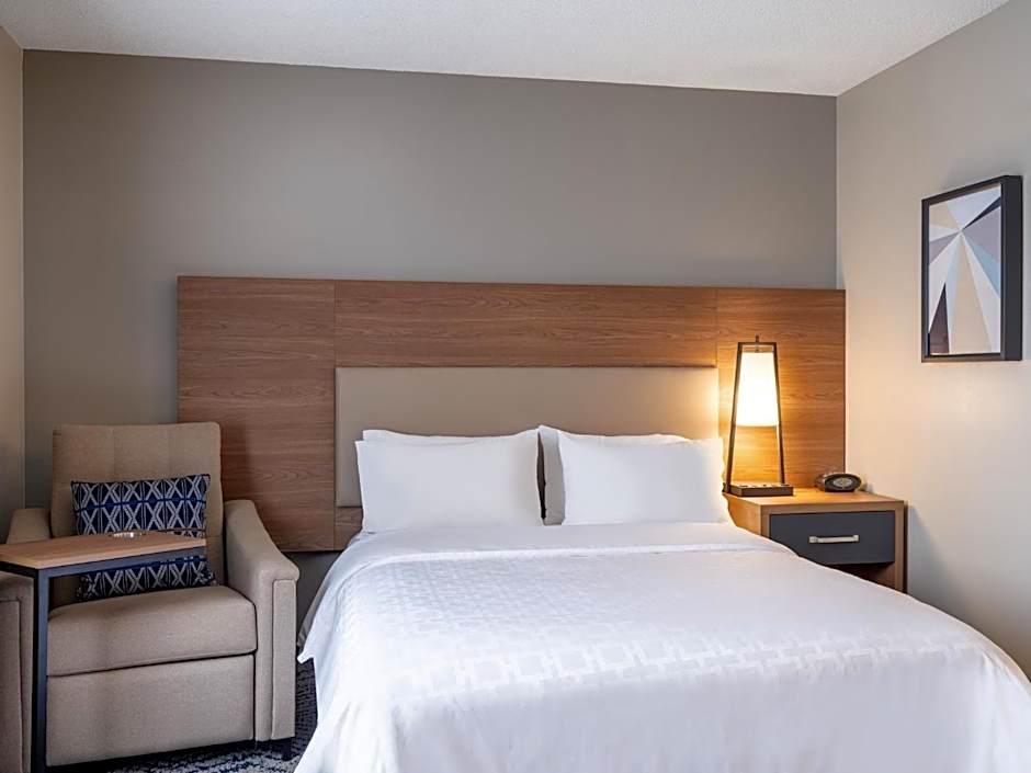 Candlewood Suites Rockford By IHG