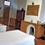 Hillock Villa