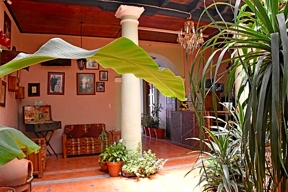 Hotel San Luis