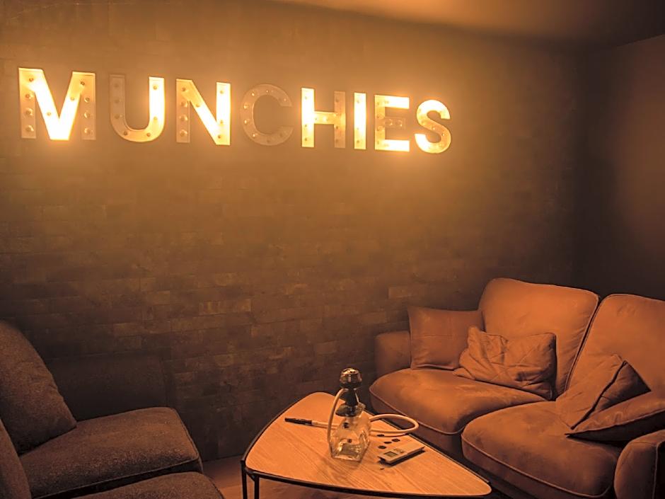 Dot Hostel&Bar