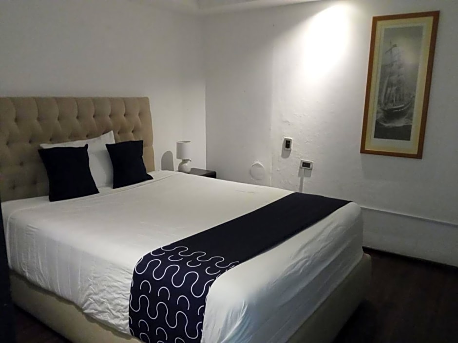 Hotel Singular Goldsmith
