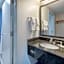 Fairfield Inn & Suites by Marriott Raleigh Crabtree Valley