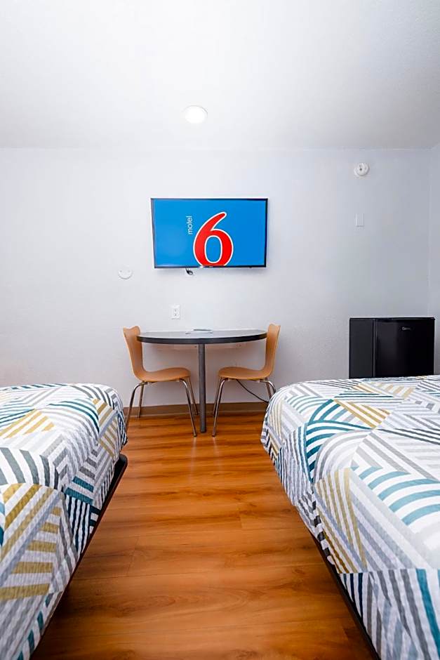 Motel 6 Ontario Airport