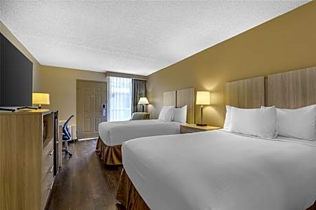 2 DOUBLE BEDS,NSMK,XLONG BDS,HI SPEED,PILLOWTOP,MICRFG,FULL BREAKFAST