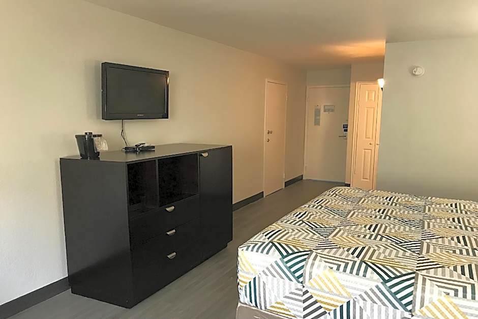 Motel 6 - Bartlesville, OK