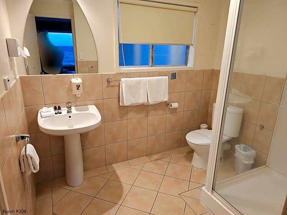 Tui Oaks Motel