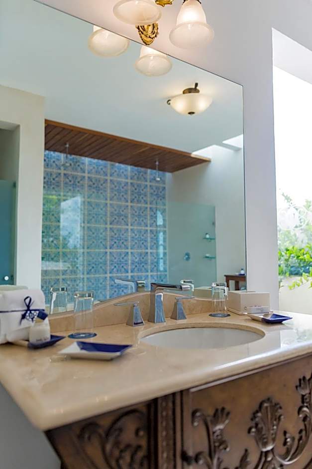 Delfina Boutique Hotel