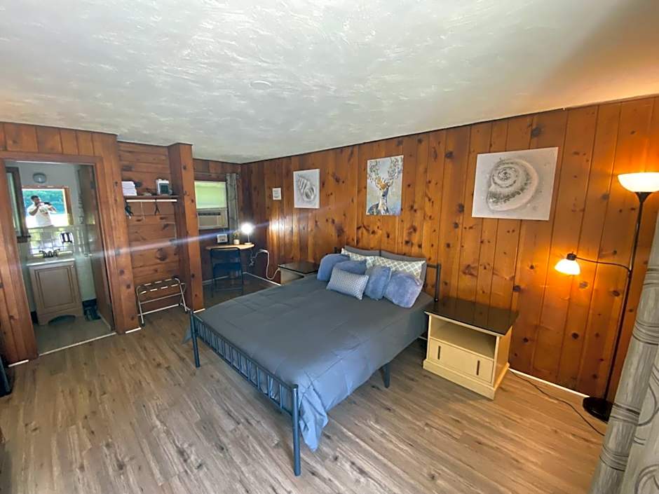 Heart of the Berkshires Motel