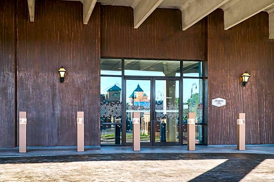 Hampton Inn By Hilton Massillon