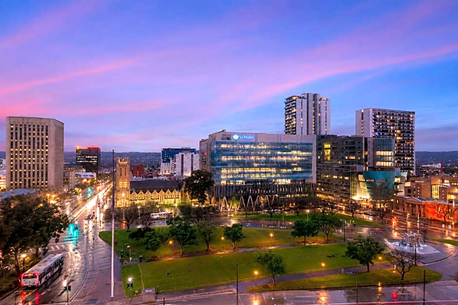 Amora Hotel Adelaide