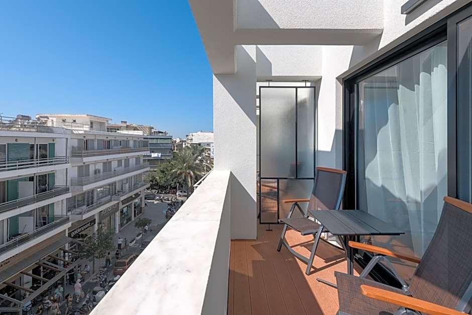 Essence Suites Downtown Suites - Adults Only