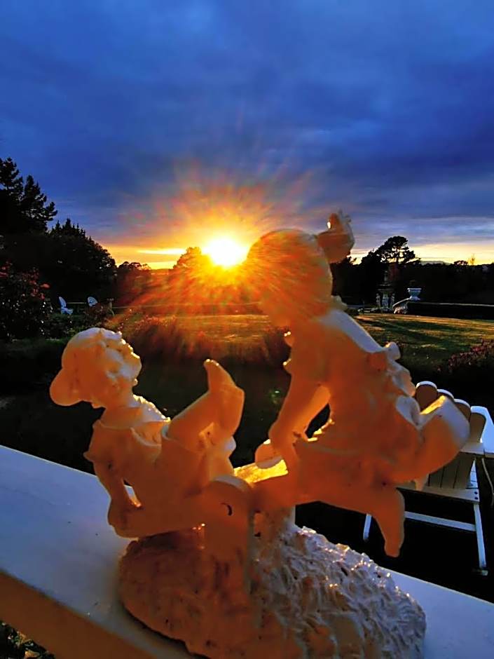 Country Villa Estate