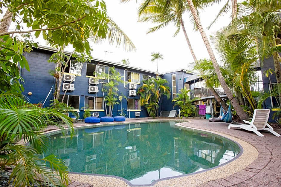 Mad Monkey Backpackers Village