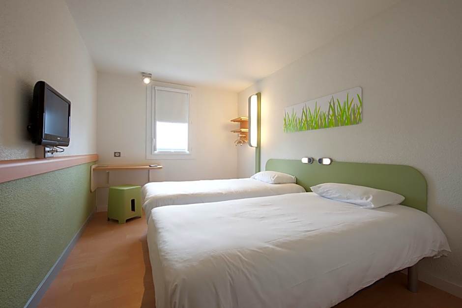ibis budget Pau Lescar