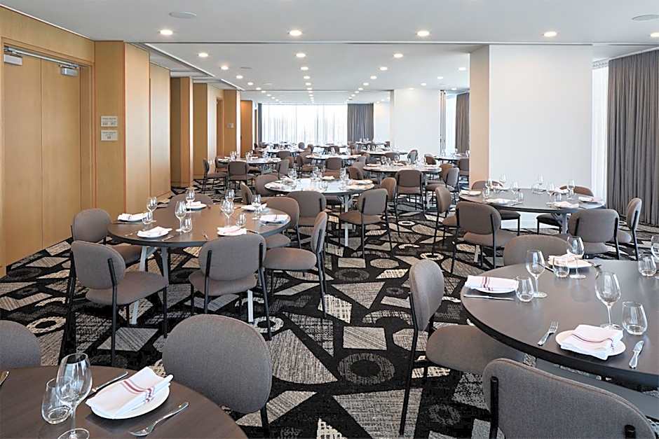 Courtyard by Marriott Montreal Laval