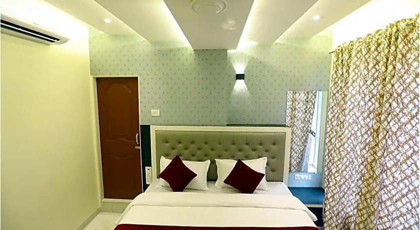 Hotel Samruddhi Comfort Stay - Airoli