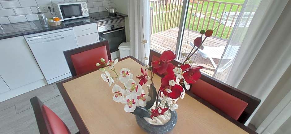 Photo 1 of 1 of Bungalow, Garden View
