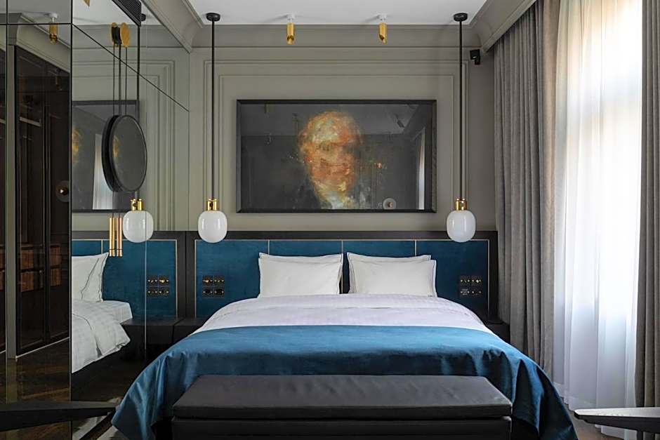 A22 Hotel