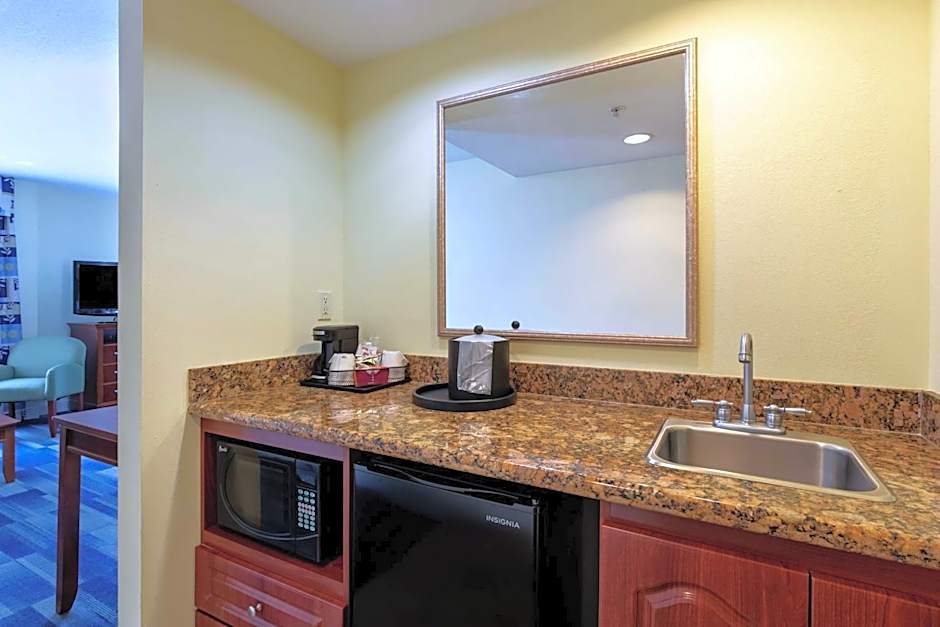 Hampton Inn By Hilton And Suites Fort Pierce
